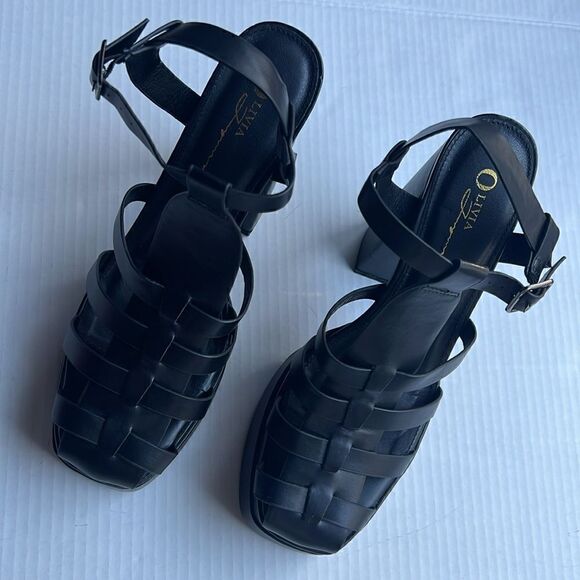 Forever 21 Faux Leather Caged Platform Heels - Picture 7 of 11